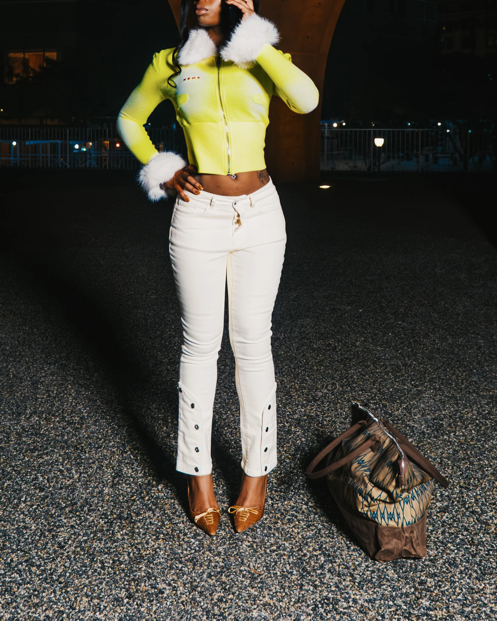 Article.024 | Yellow Rain - Image 5