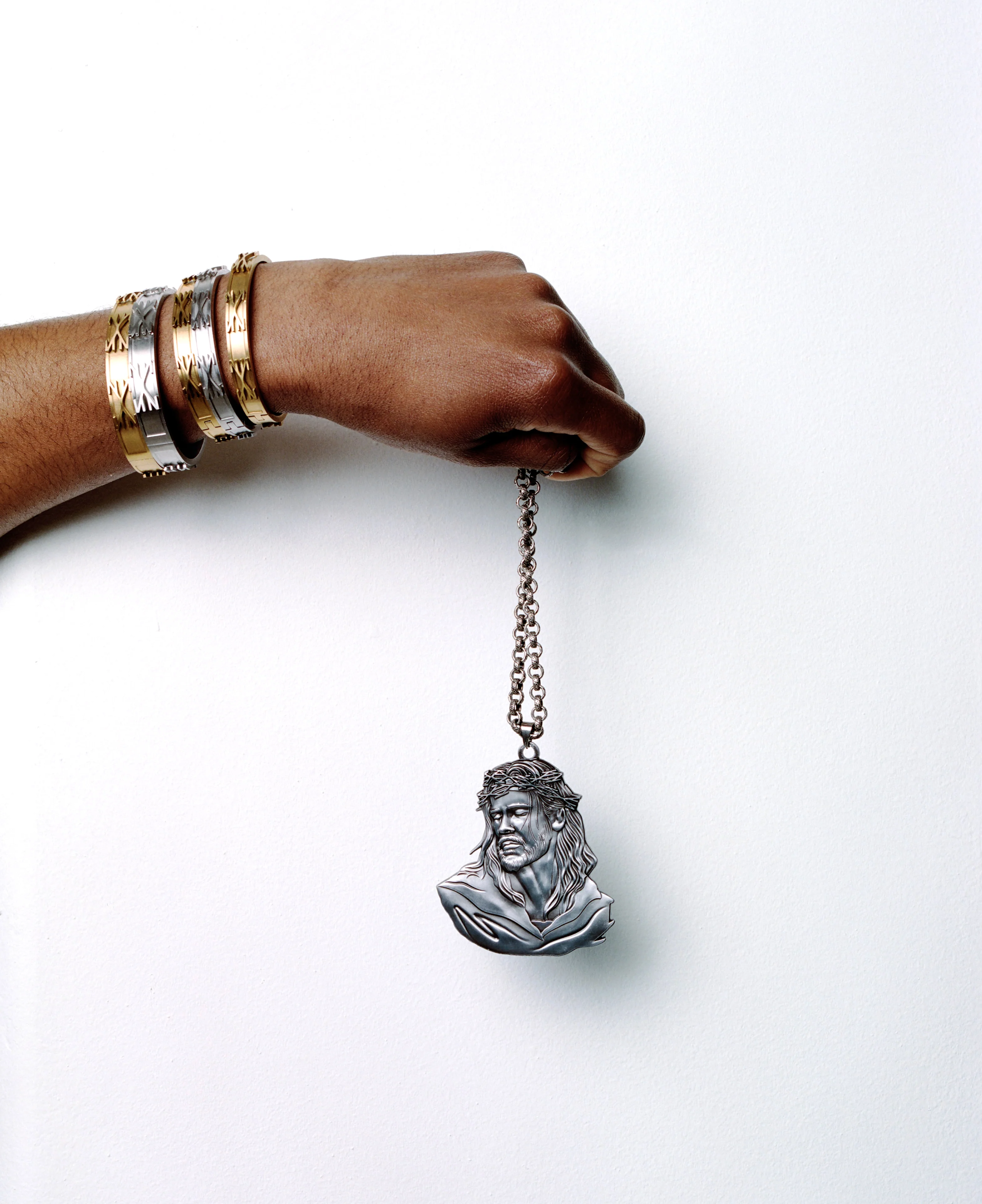 Article. 020 Necklace - Image 4